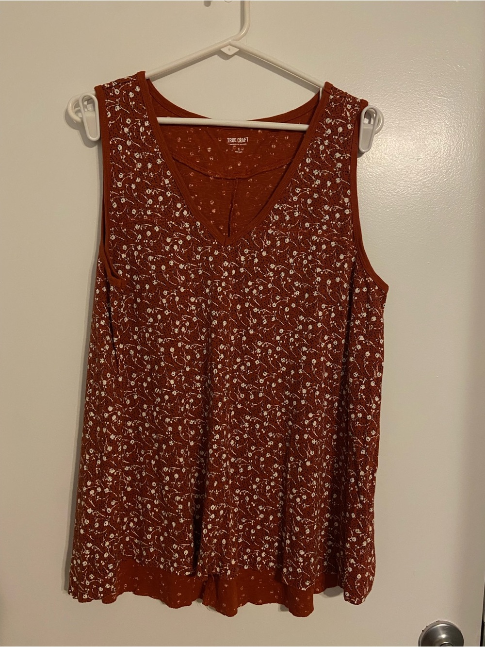 True Craft 1x V-Neck Top